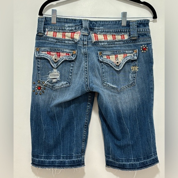 Miss Me Womens Denim Distressed Frayed Hem Jewel Stud Bermuda Shorts 29 - Picture 2 of 13